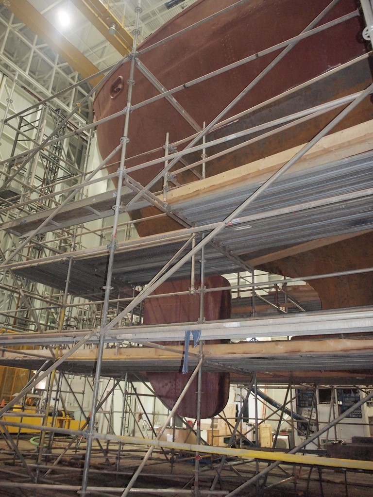 SACKVILLE's rudder has retained that distinct corvette shape. HMCS SACKVILLE in the Fleet Maintennce Facilty, Cape Scott in HMC Dockyard in Halifax on 30 Septemebr 2018. Roger Litwiller Collection, courtesy Roger Litwiller. (RTL08902)