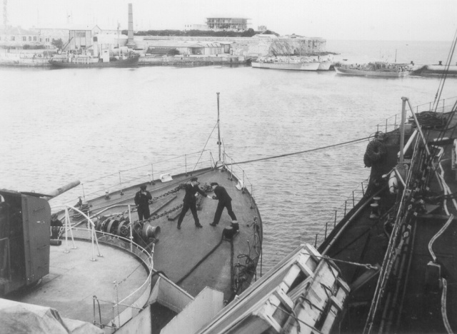 HMCS TRENTONIAN -Bermuda