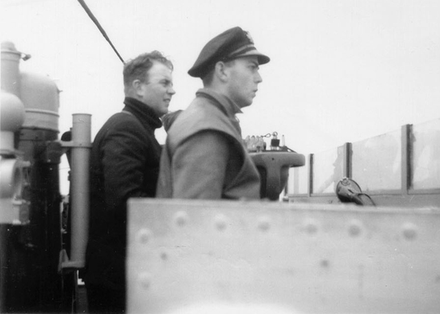 HMCS TRENTONIAN's Skipper and NavO