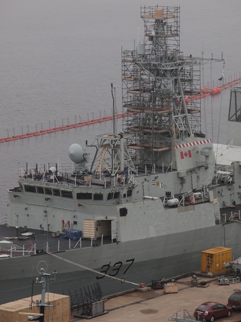 HMCS FREDERICTON