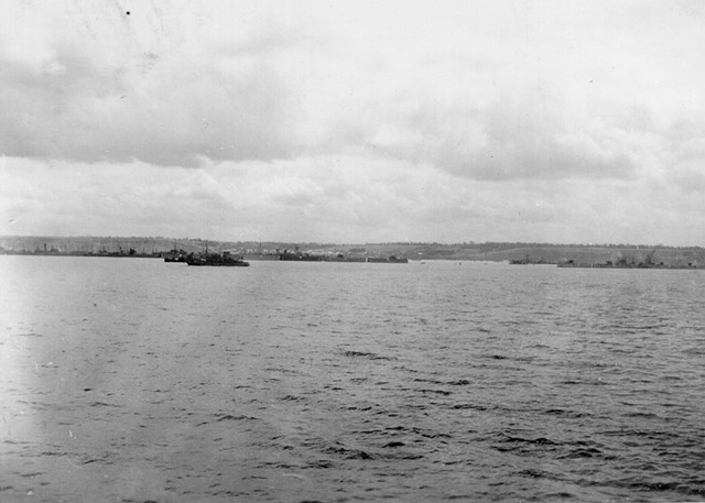 Mulberry Harbour -Arromanches