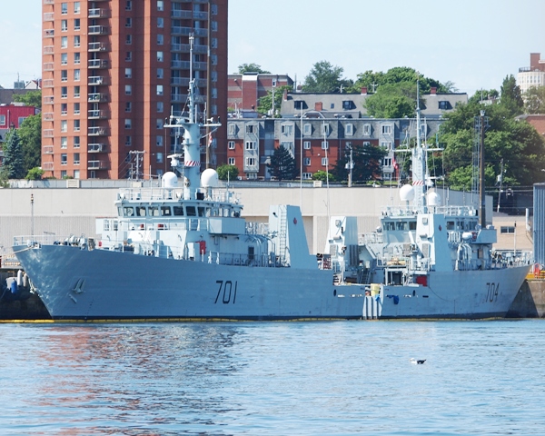 HMCShips GLACE BAY and SHAWINIGAN