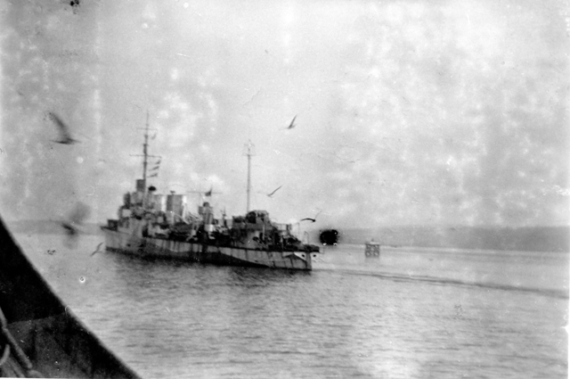 RN Destroyer Londonderry