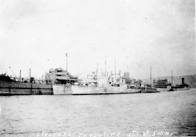 HMCS ST CLAIR Fueling