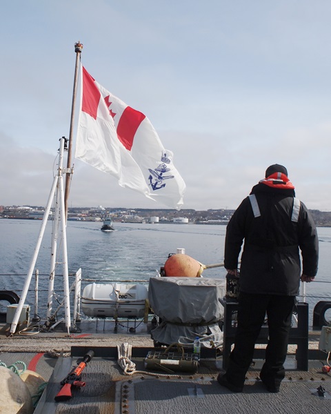 HMCS VILLE DE QUEBEC's Lookout