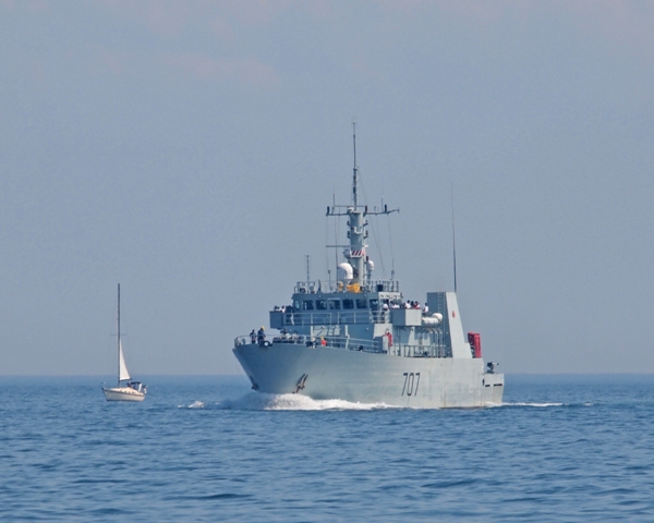 HMCS GOOSE BAY on Lake Ontario