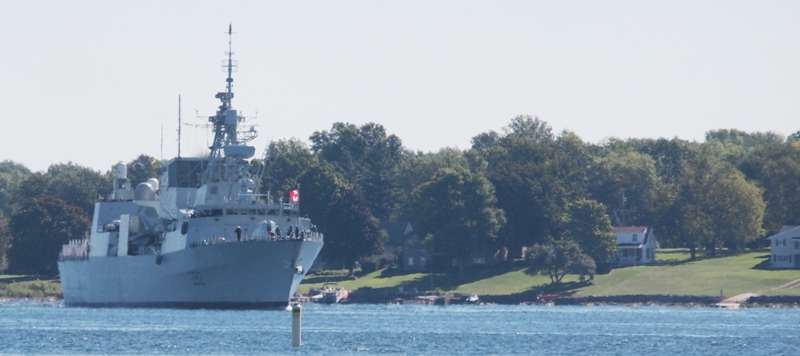 HMCS VILLE DE QUEBEC
