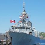 HMCS VILLE DE QUEBEC Dressed Ship