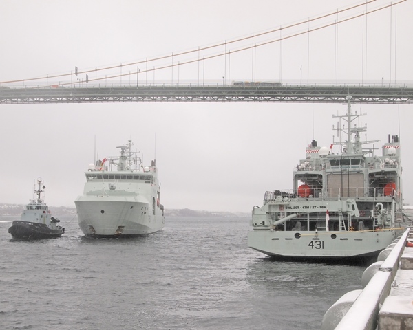 HMCS HARRY DEWOLF's Return