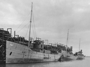 Battle class trawlers HMCShips VIMY, YPRES and MESSINES fitting out in Toronto. RCN Photo.