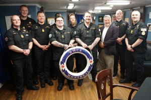 Command team and the sailors who were responsible for caring for TRENTONIAN's bell as the frigate returned it to Canada. Roger Litwiller Collection