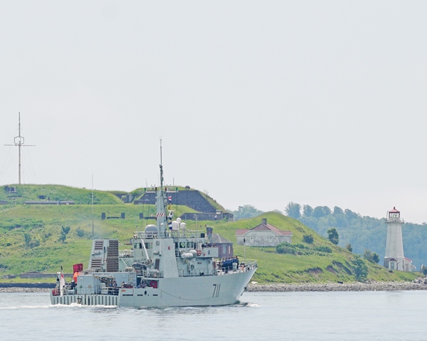 HMCS SUMMERSIDE